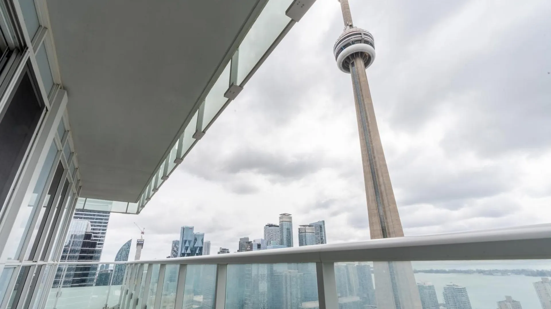 Globalstay Modern Downtown Apartment Toronto