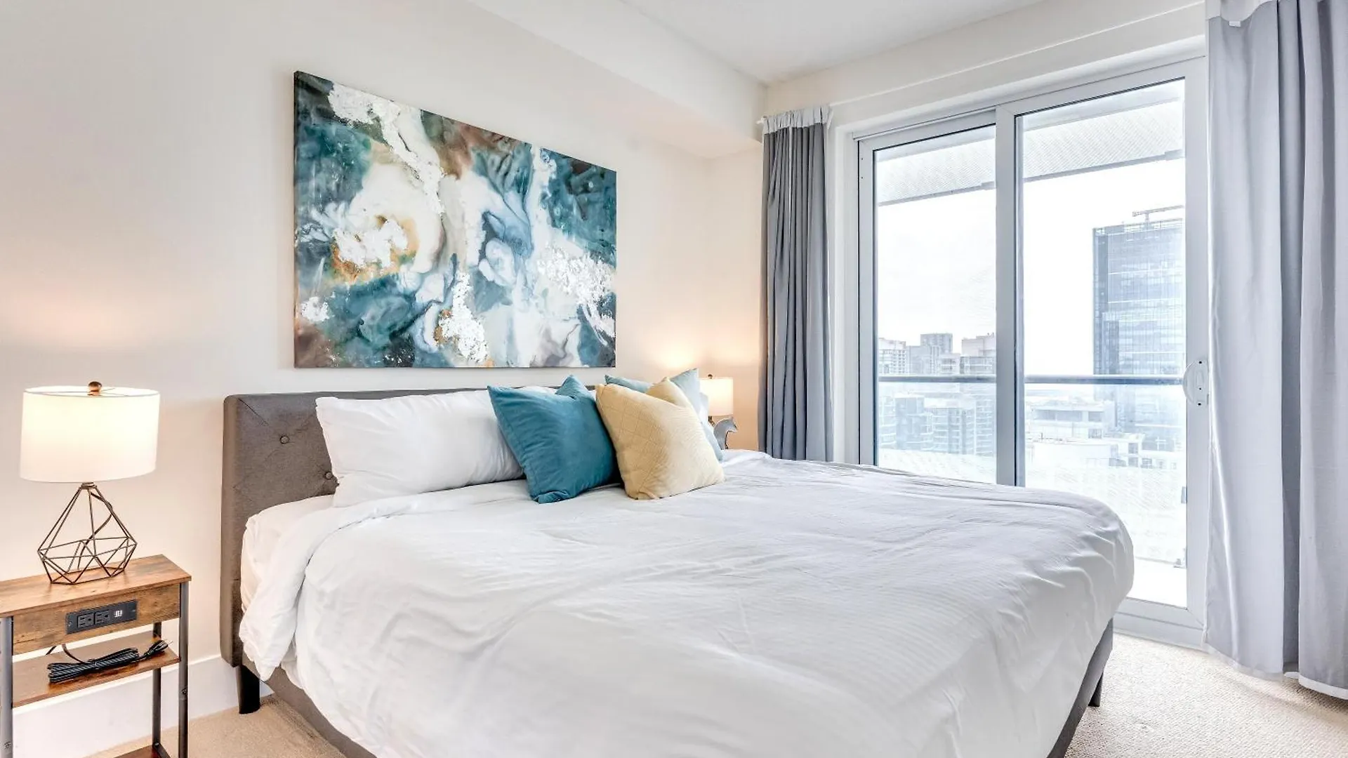 Globalstay Modern Downtown Apartment تورونتو 0*,