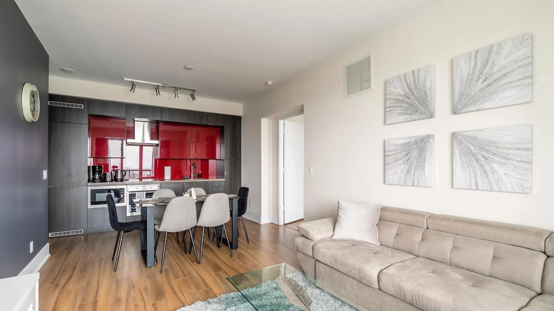 Globalstay Modern Downtown Apartment تورونتو