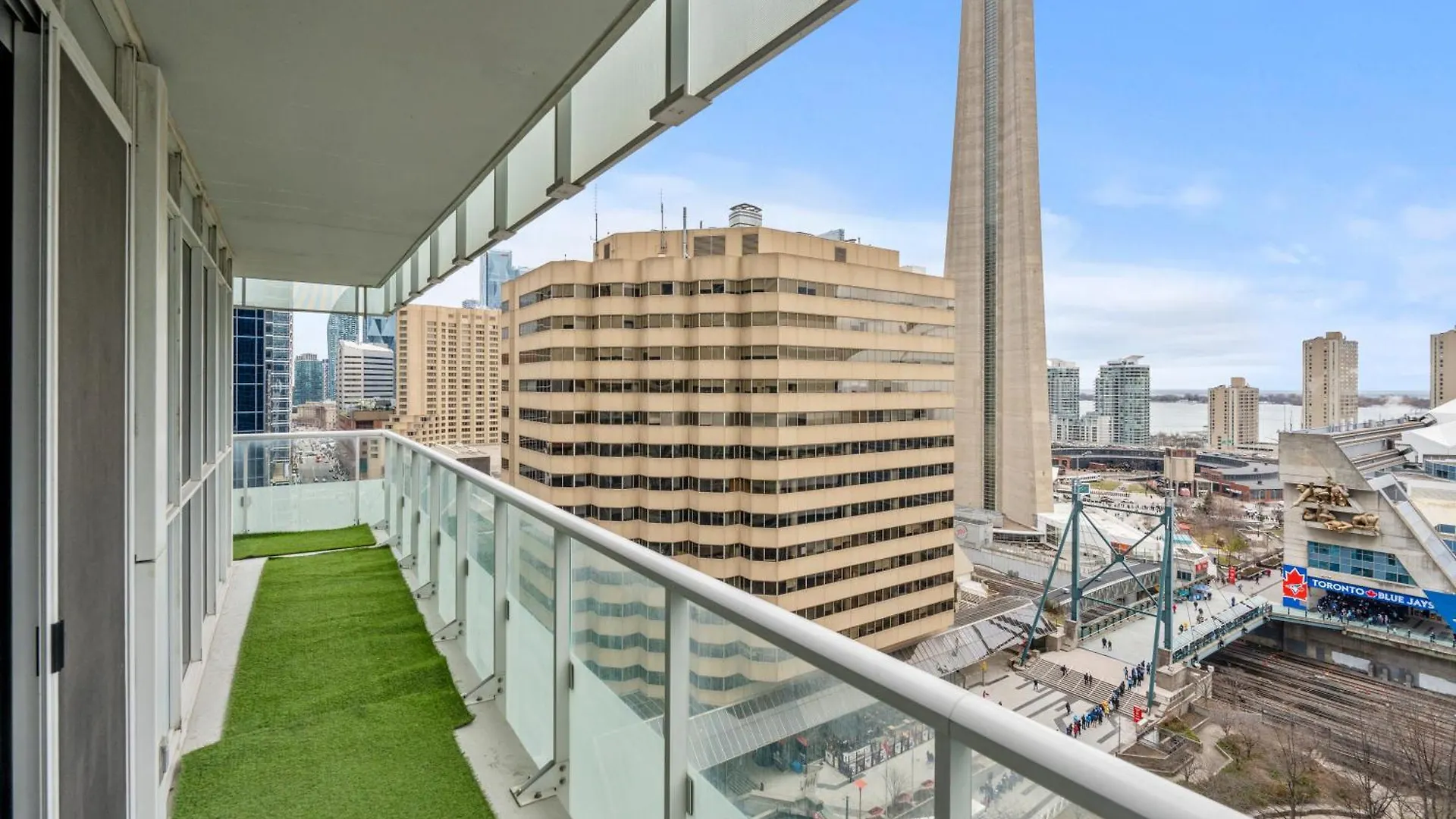 Globalstay Modern Downtown Apartment تورونتو